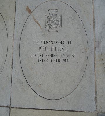 victoriacrossonline.co.uk